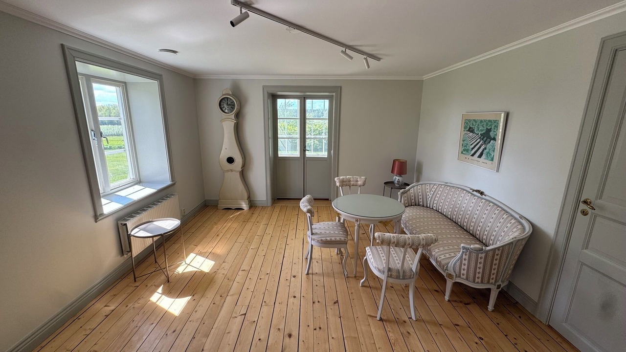 Photo of Livingroom in Bro