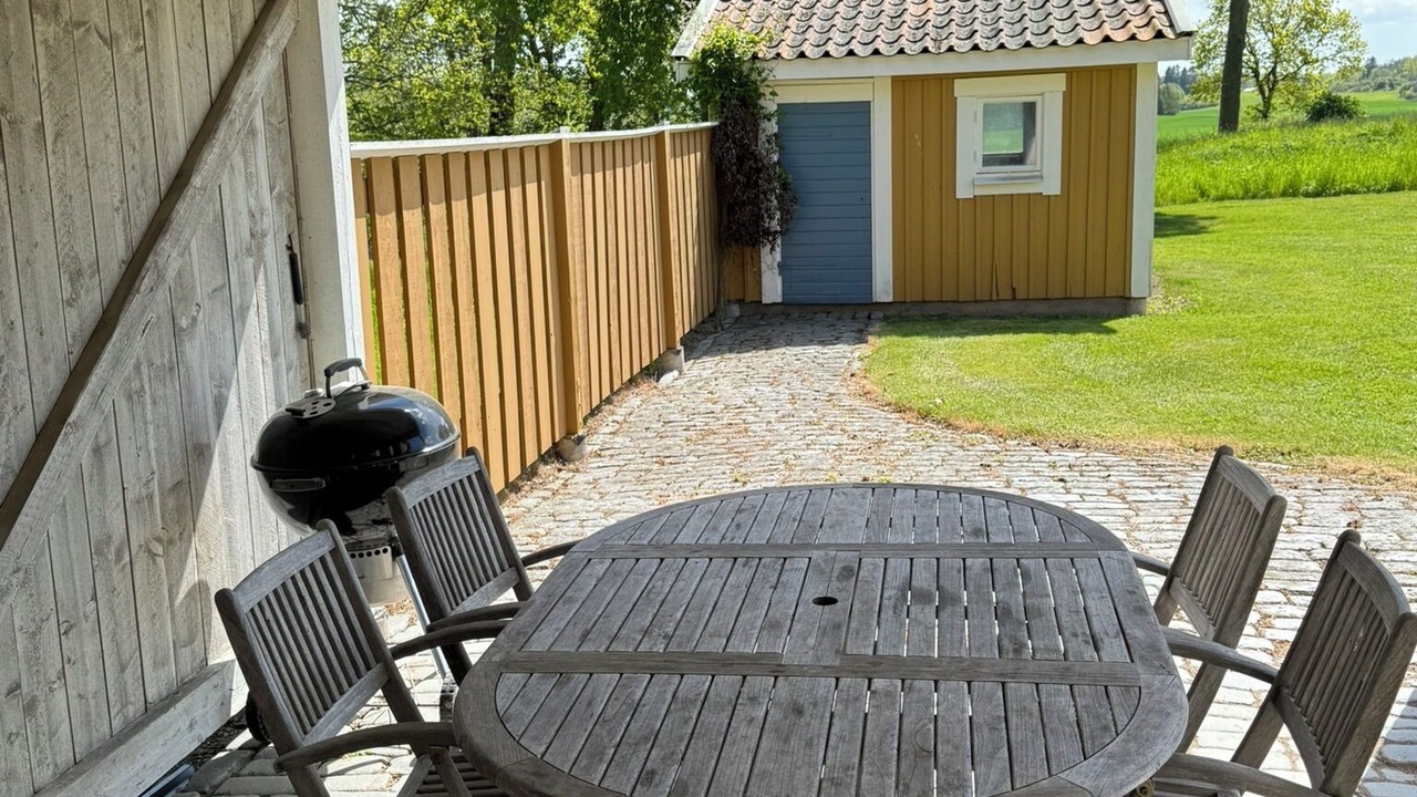 Photo of Outdoor in Bro