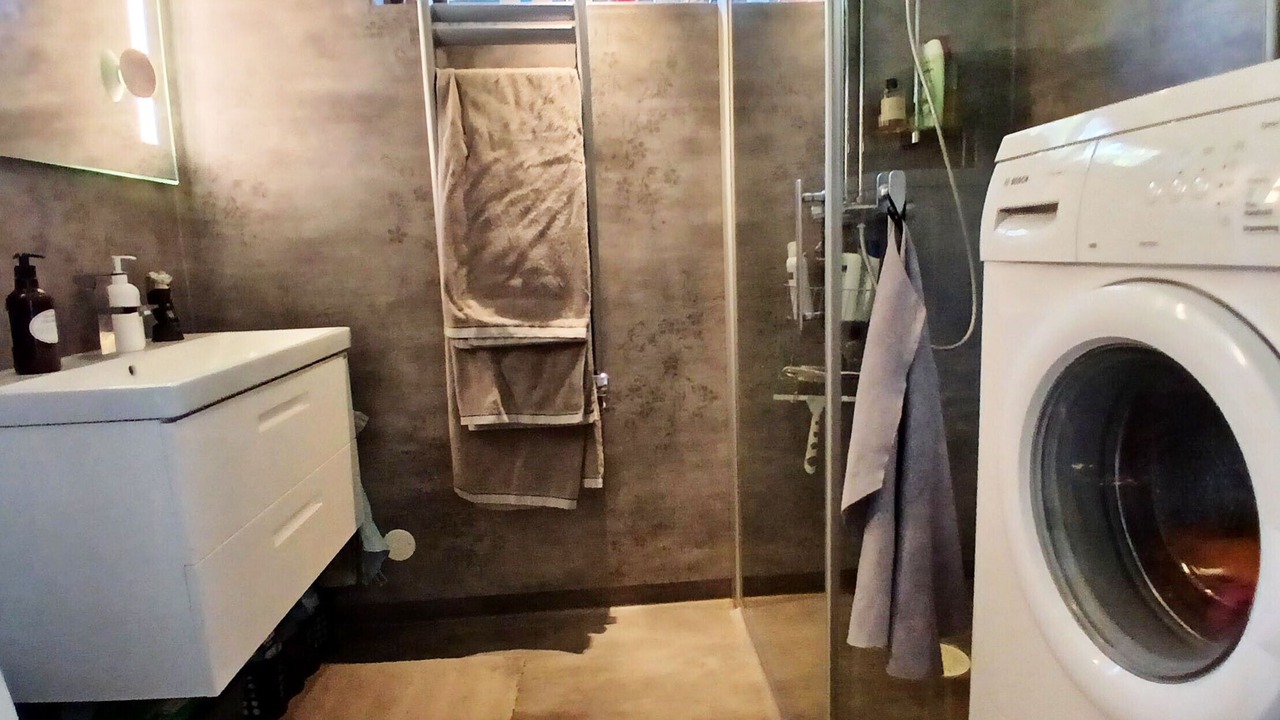 Photo of Bathroom in Larbro