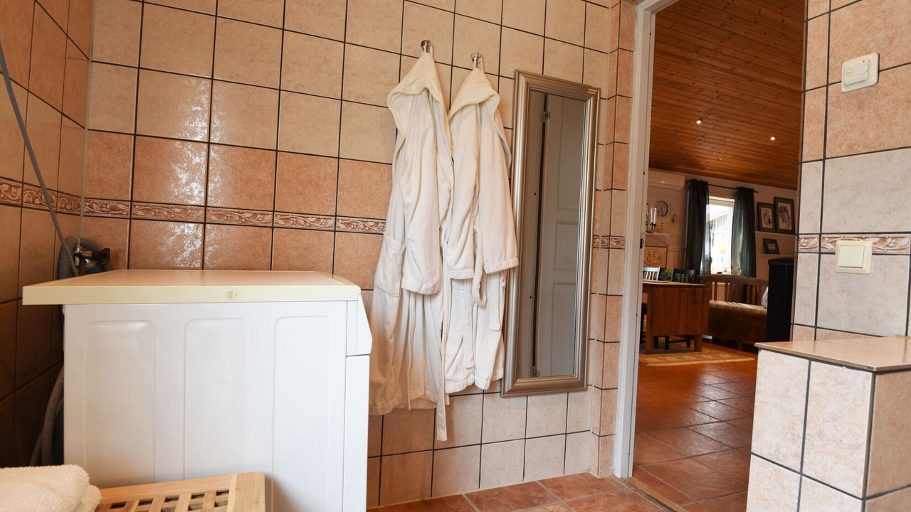 Photo of Bathroom in Arjang