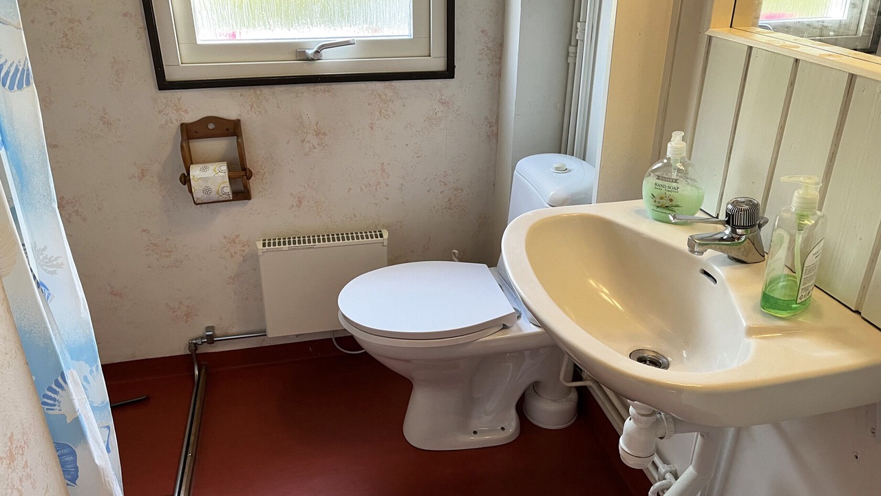 Photo of Bathroom in Monsteras