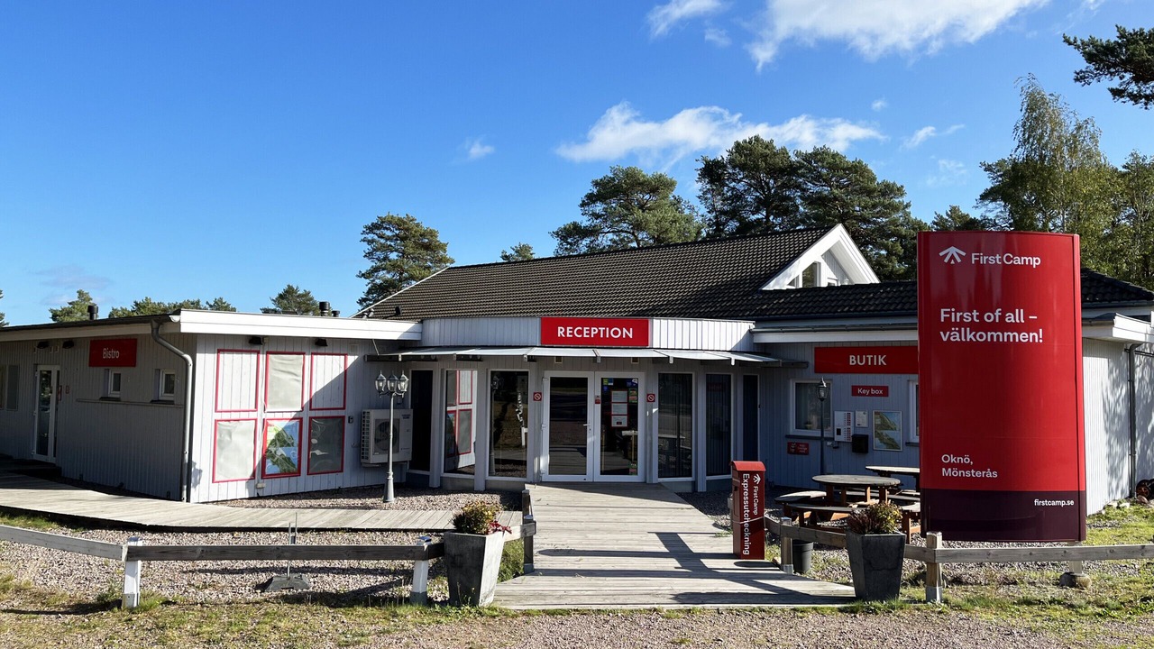 Photo of Outdoor in Monsteras