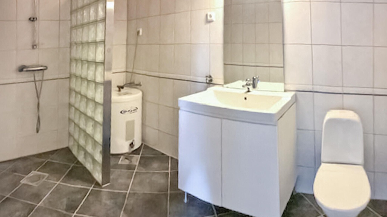 Photo of Bathroom in Laksevag