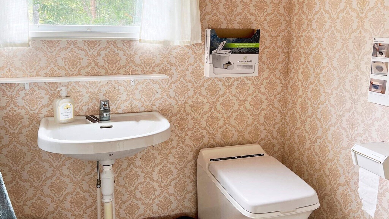 Photo of Others in Gallnoby
