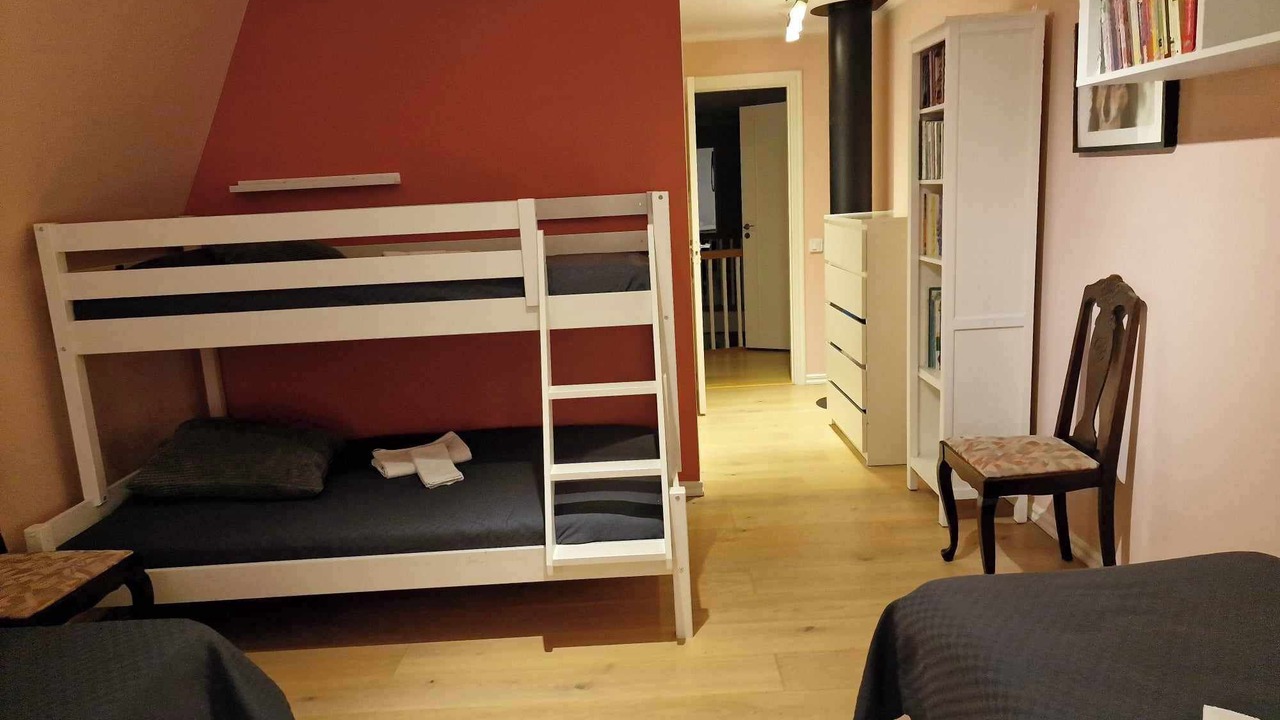 Photo of Bedroom in Save