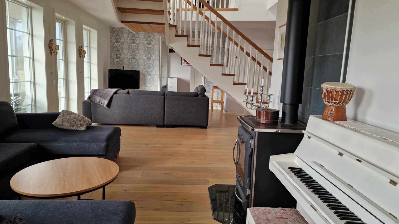 Photo of Livingroom in Save