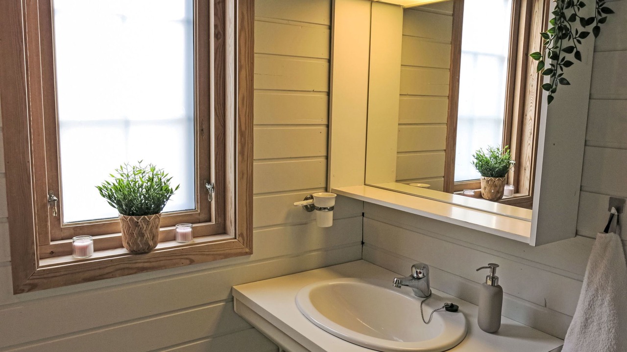 Photo of Bathroom in Aseral