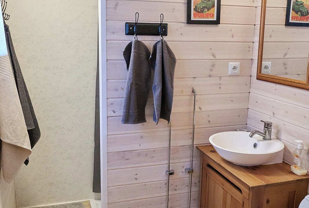 Photo of Bathroom in Grasmark