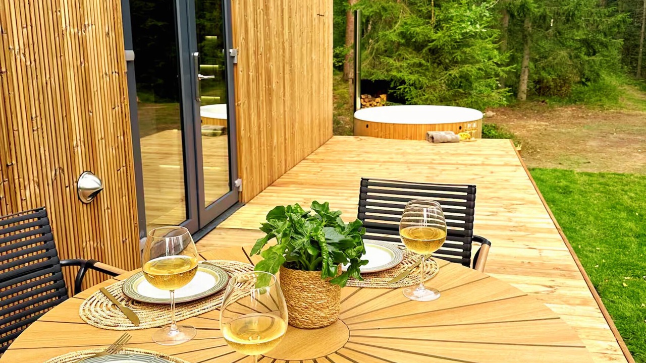 Photo of Outdoor in Orby