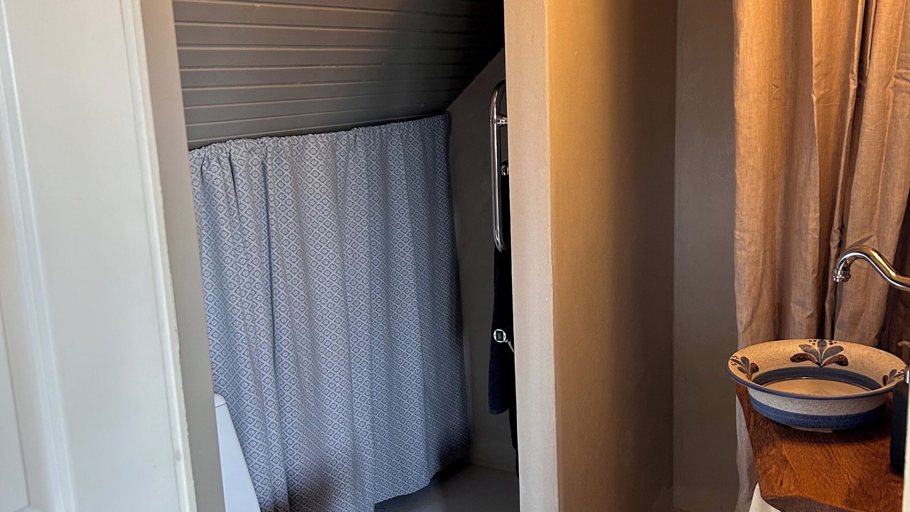 Photo of Bathroom in Borrby