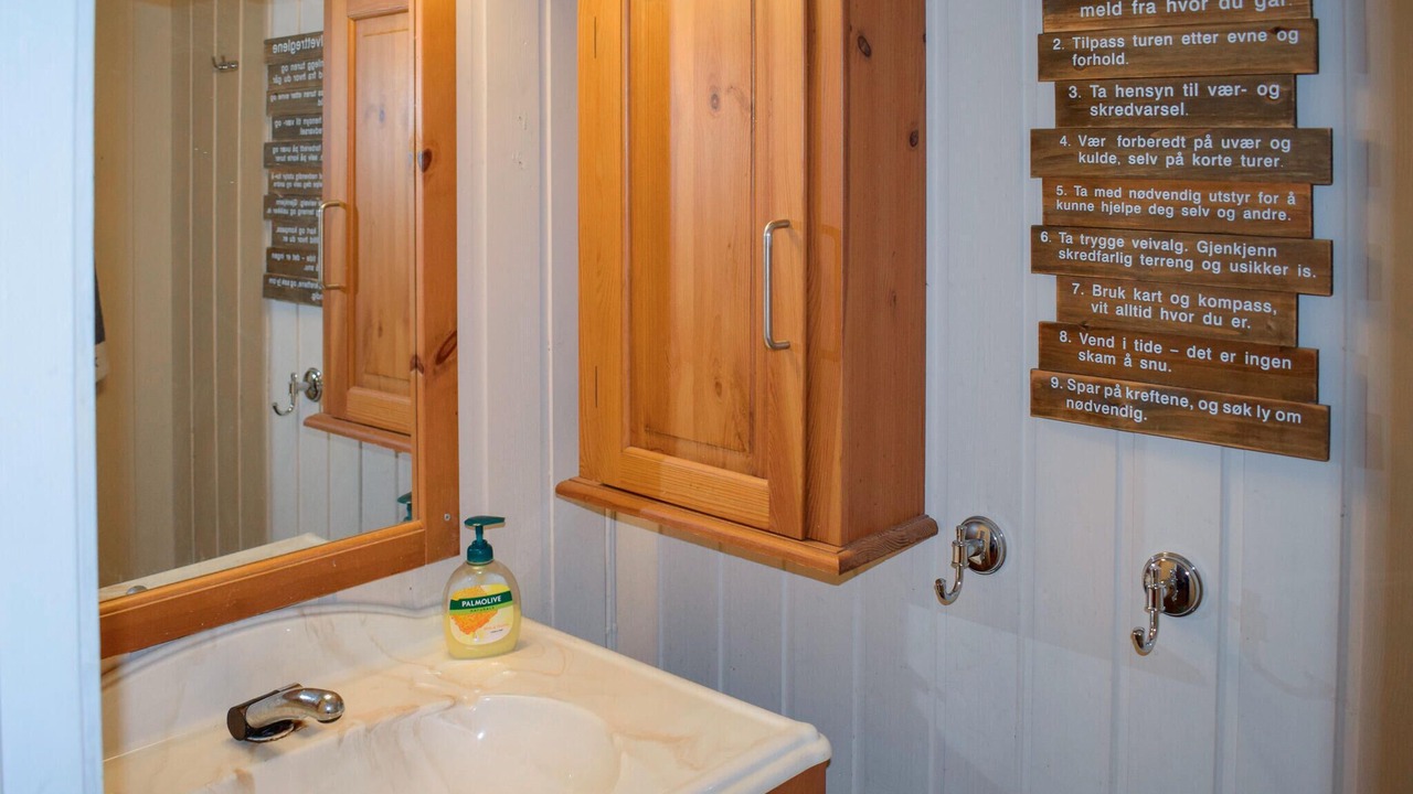 Photo of Bathroom in Aseral