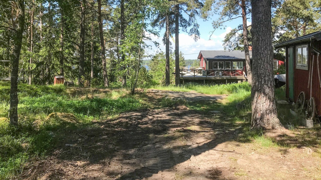 Photo of Others in Yxlan