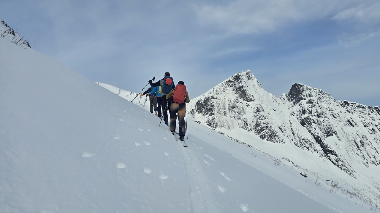 Photo of Others in Berg
