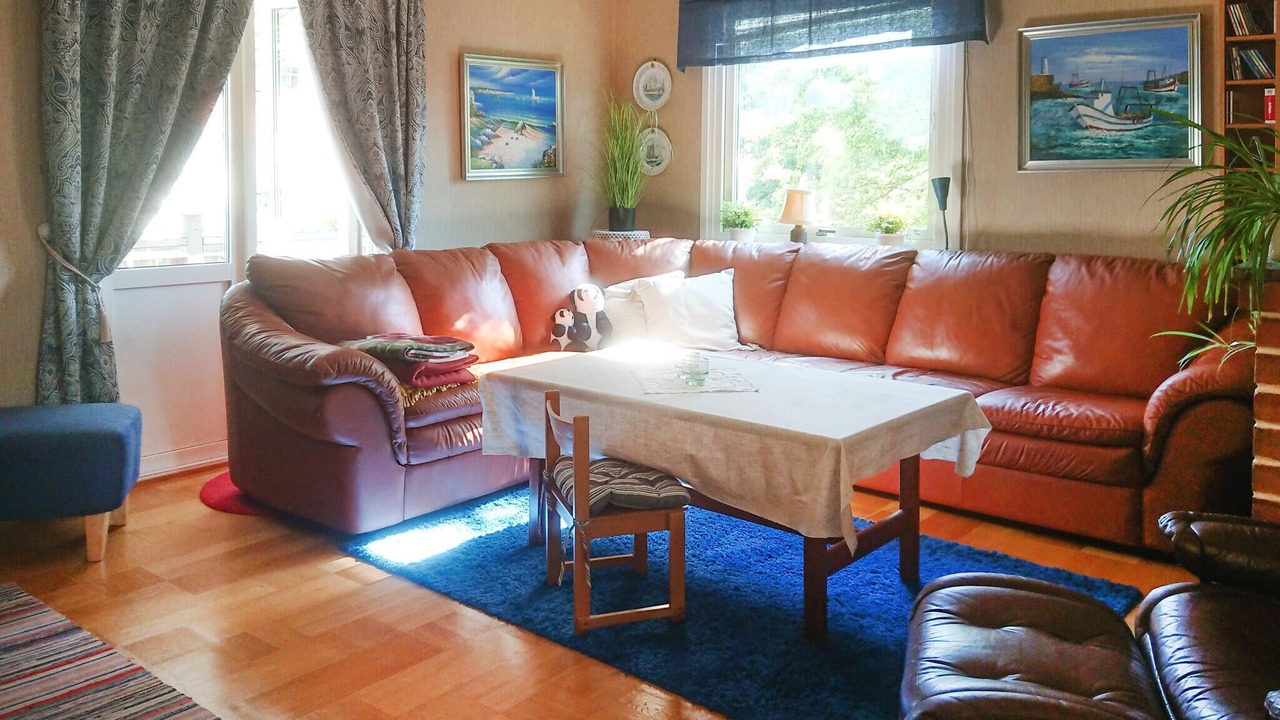 Photo of Bedroom in Roennaeng
