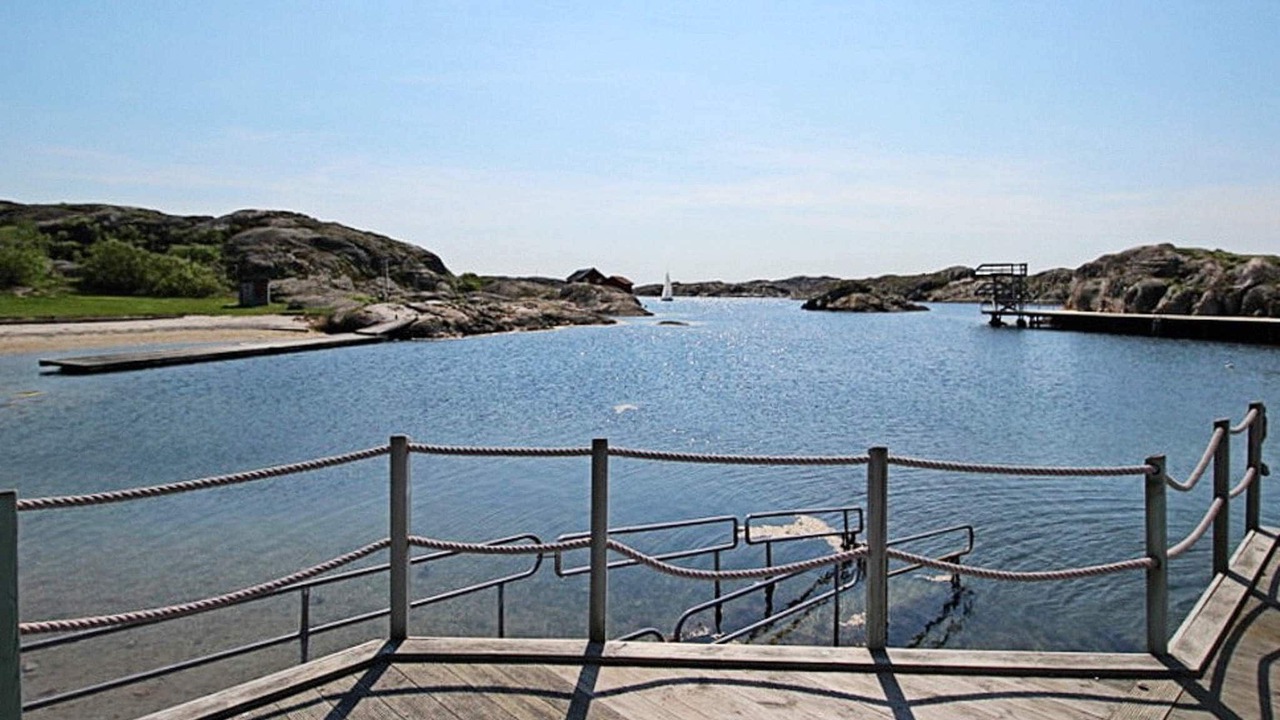 Photo of Others in Skaerhamn