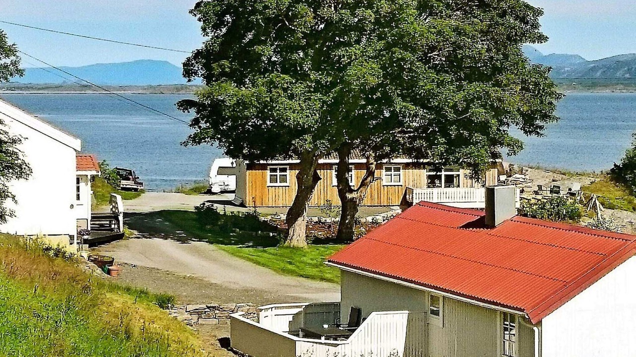 Photo of Others in Vevang