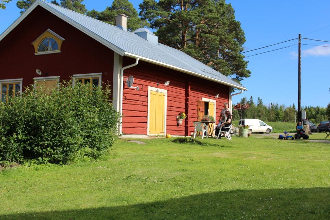 Photo of Others in Svenstavik