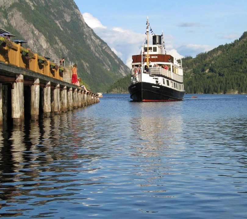 Photo of Others in Dalen