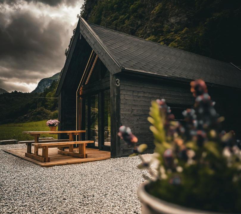 Photo of Others in Flam
