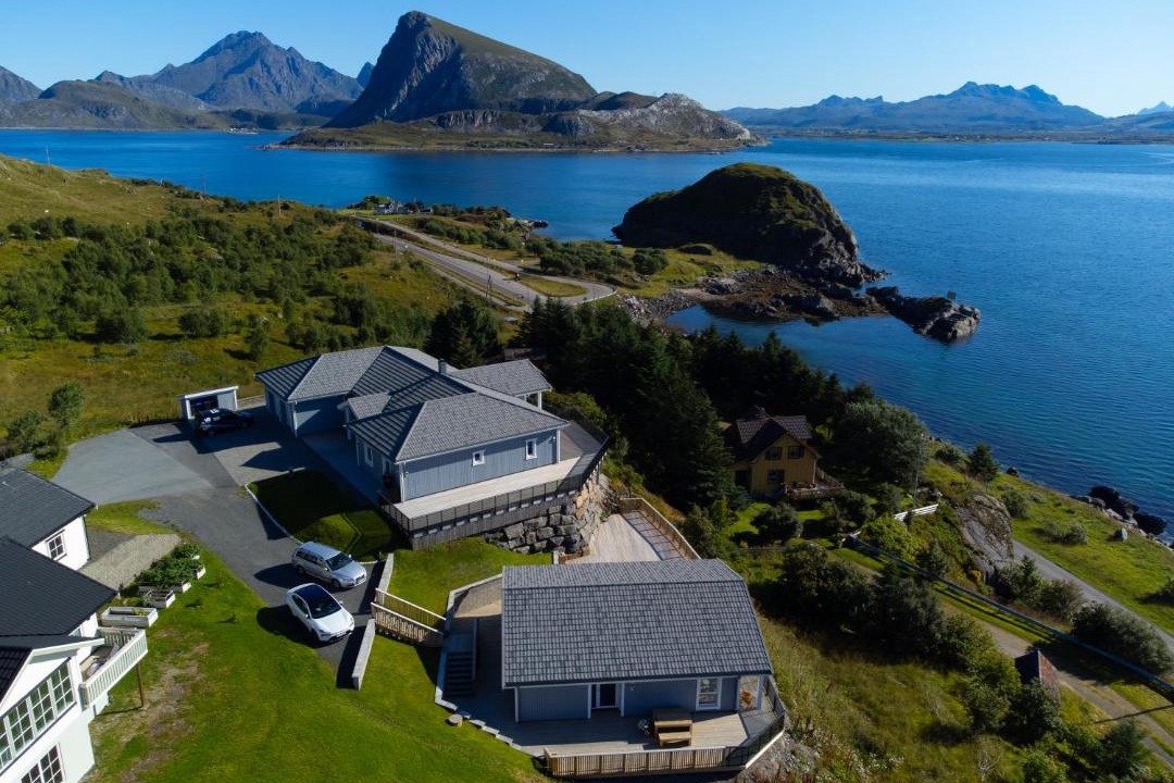 Photo of Others in Flakstad