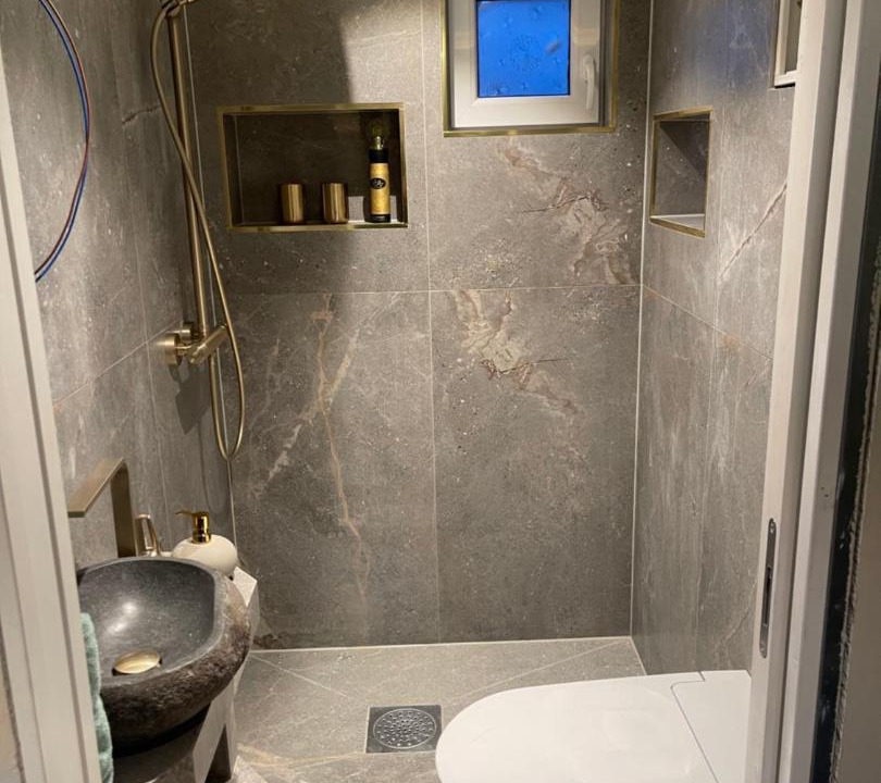 Photo of Bathroom in Aheim