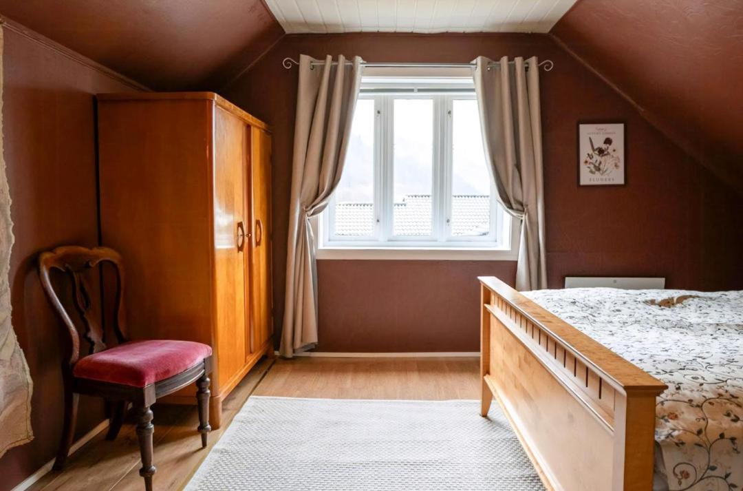 Photo of Bedroom in Arna