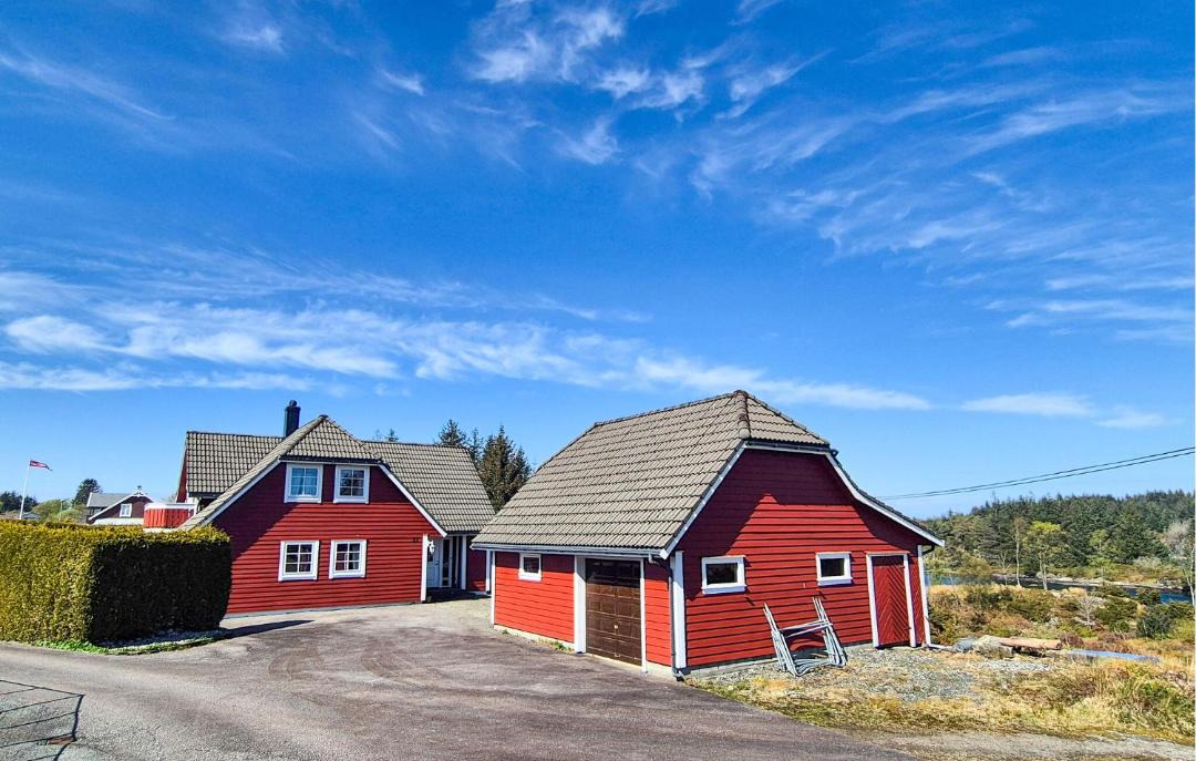 Photo of Buildings in Austrheim