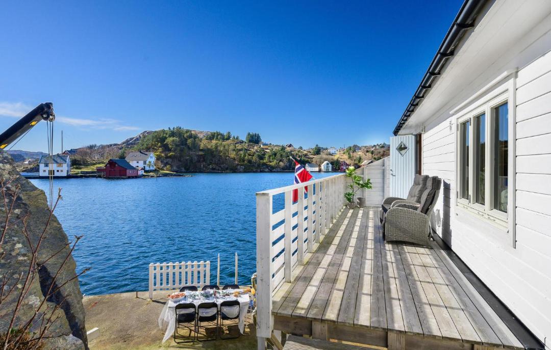 Photo of Others in Tælavag