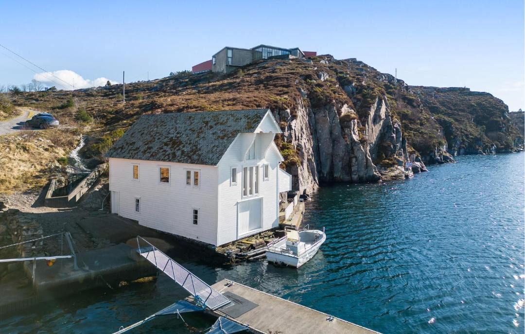 Photo of Others in Tælavag