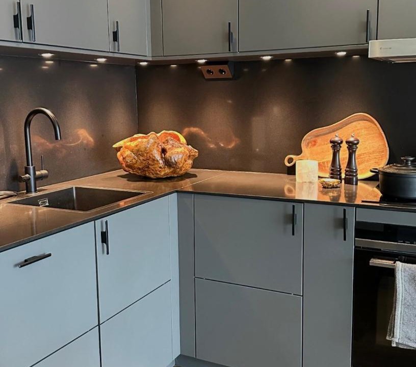 Photo of Kitchen in Are