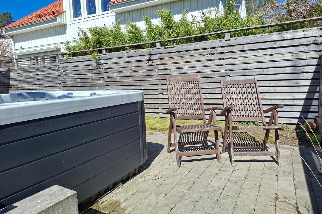 Photo of Others in Vastra Frolunda