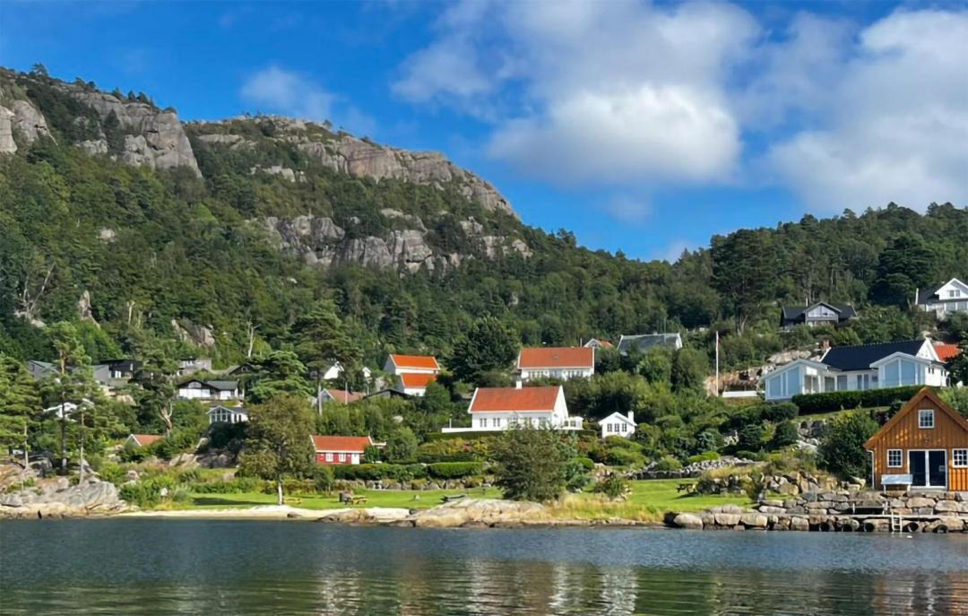 Photo of Buildings in Spangereid