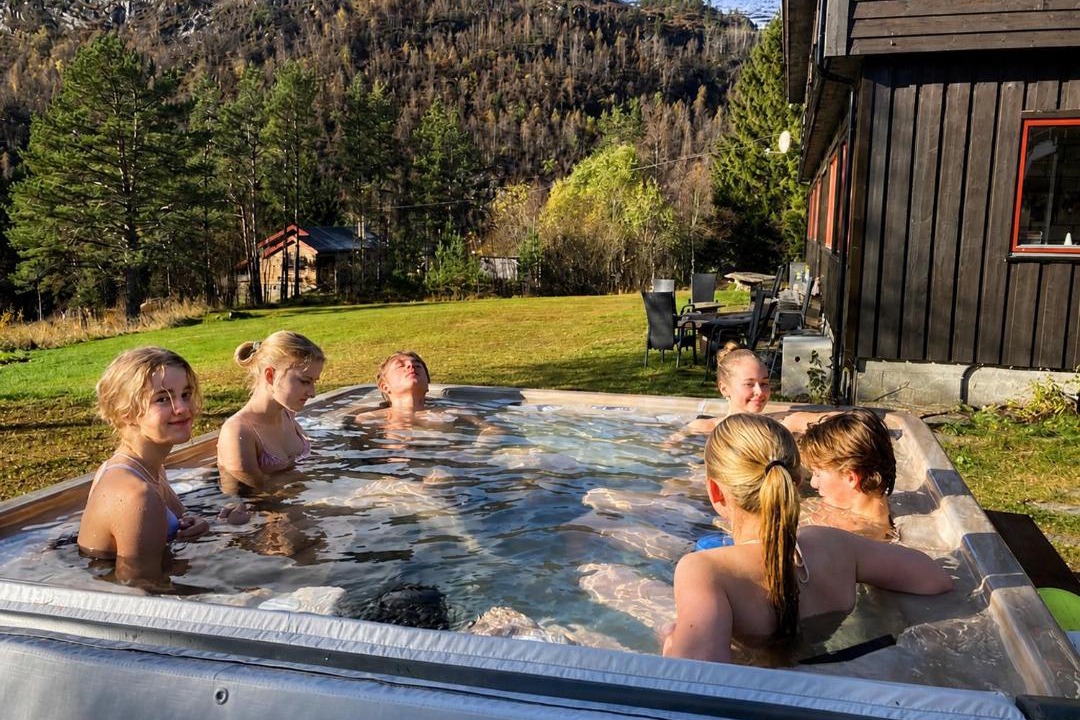 Photo of Others in Voss
