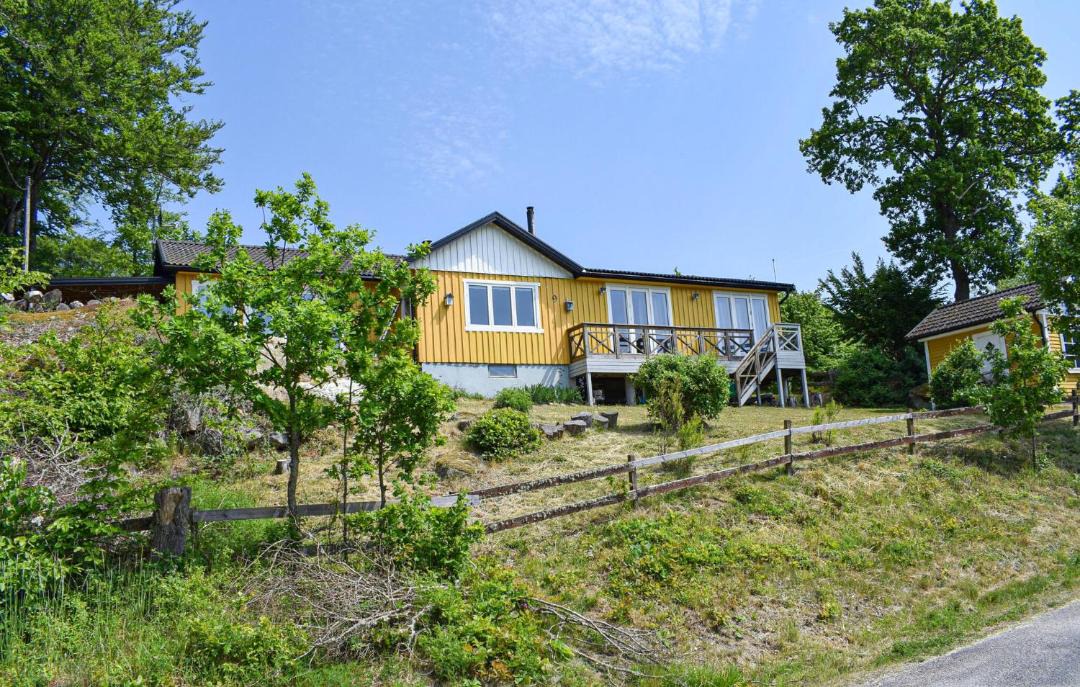 Photo of Others in Brakne-Hoby