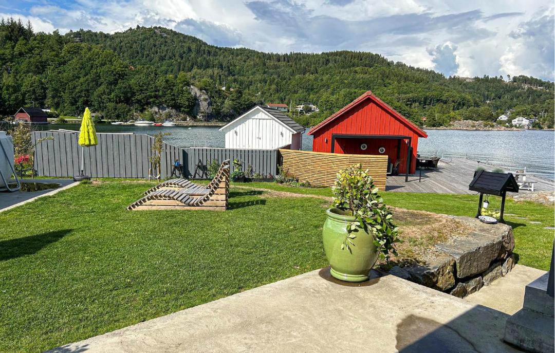 Photo of Others in Lyngdal