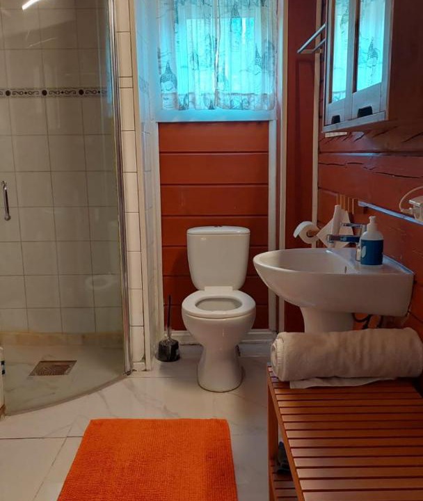 Photo of Bathroom in Are
