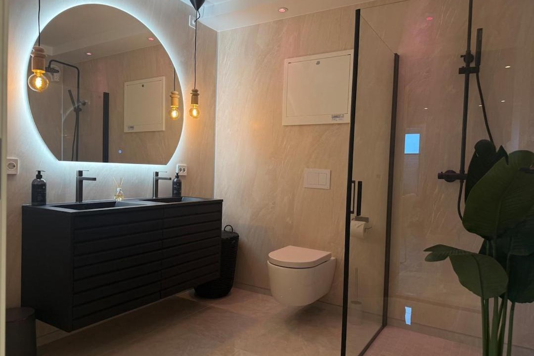 Photo of Bathroom in Florø