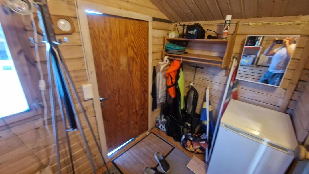 Photo of Others in Logdea