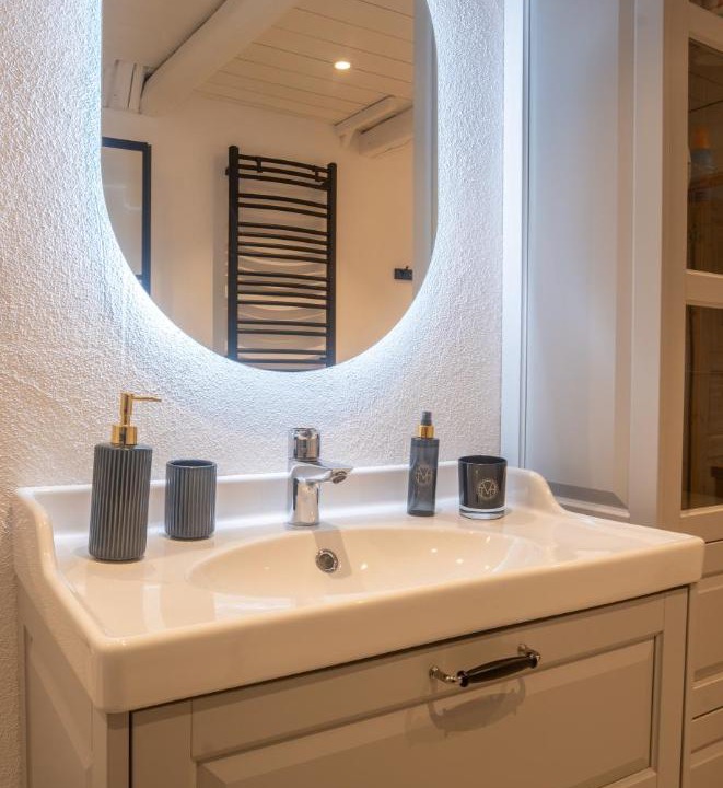 Photo of Bathroom in Borrby