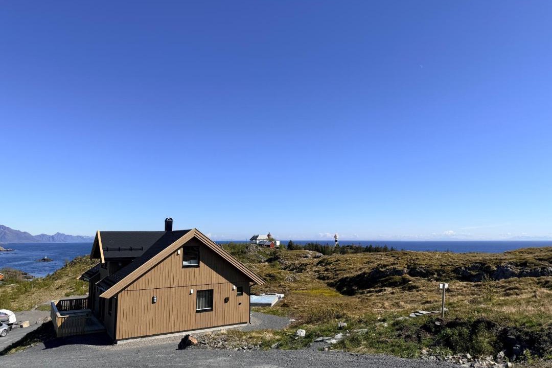 Photo of Others in Sørvagen