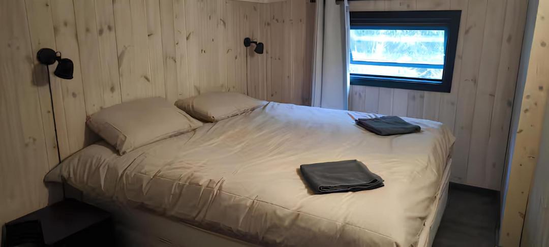 Photo of Bedroom in Iveland