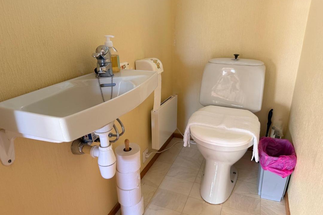 Photo of Bathroom in Leknes