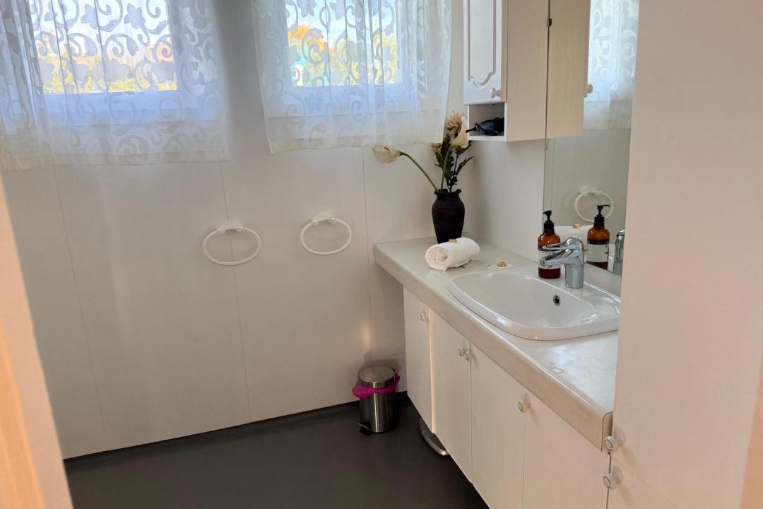 Photo of Bathroom in Leknes