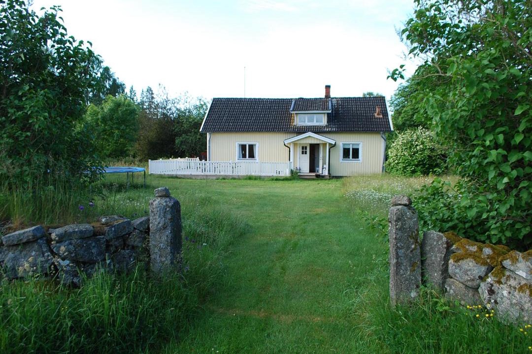 Photo of Buildings in Troxhult