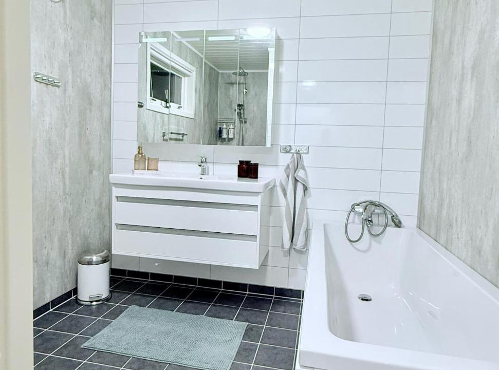 Photo of Bathroom in Nord-Lenangen