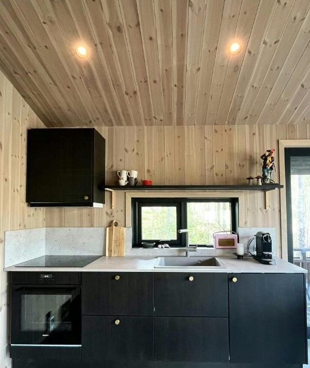 Photo of Kitchen in Flora