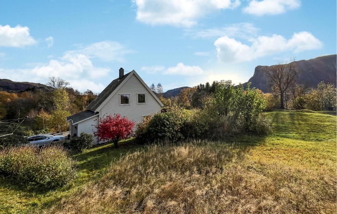Photo of Others in Hyllestad