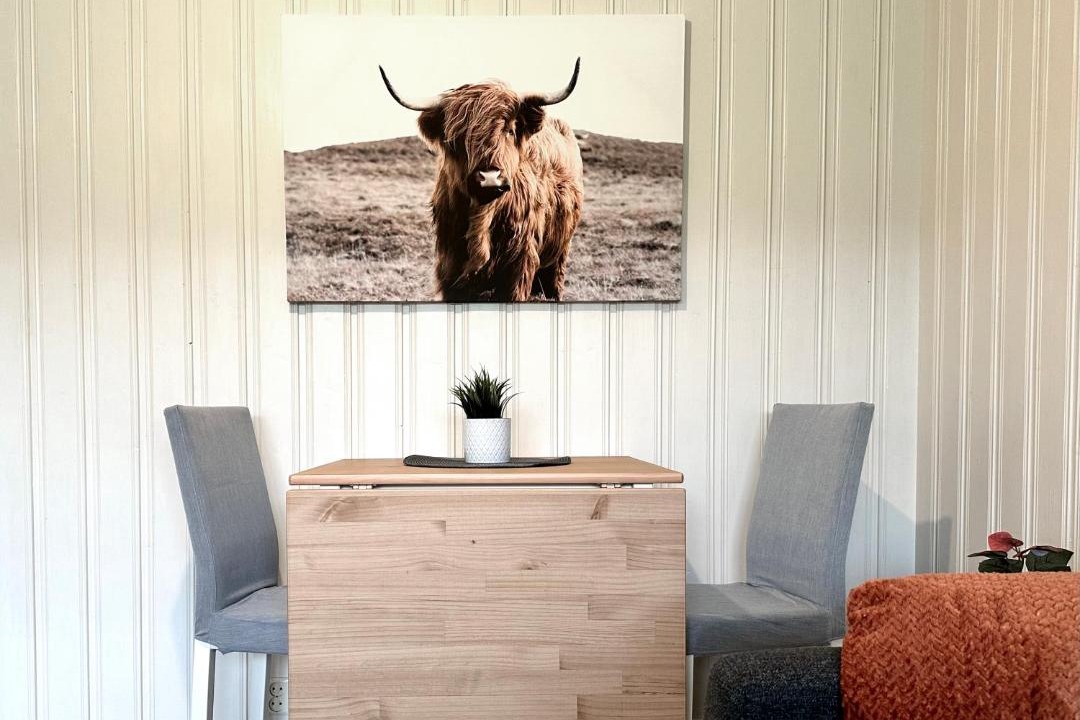 Photo of Livingroom in Bud