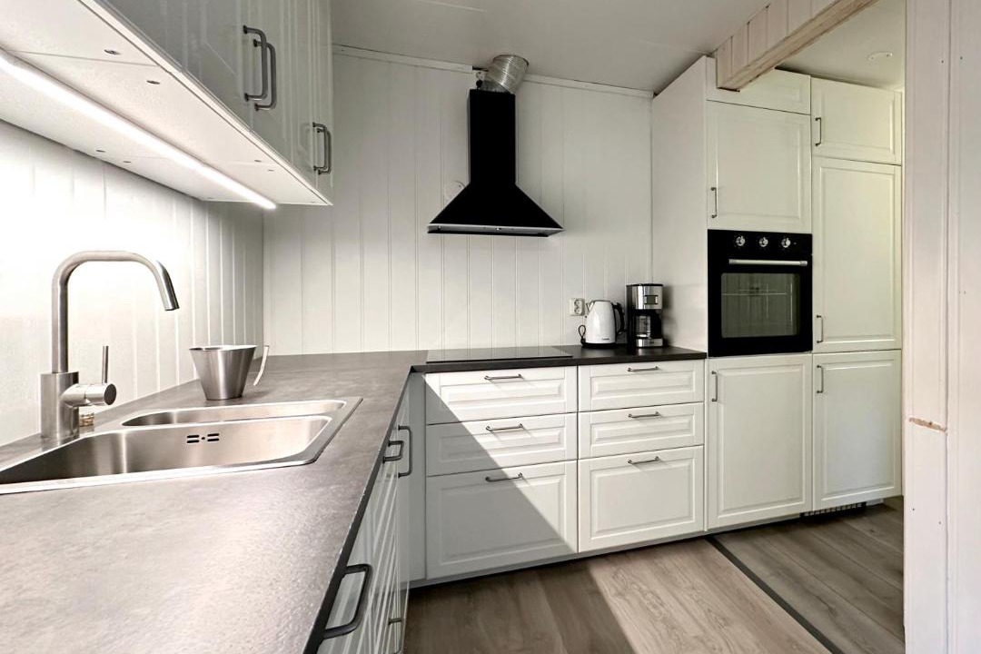 Photo of Kitchen in Bud