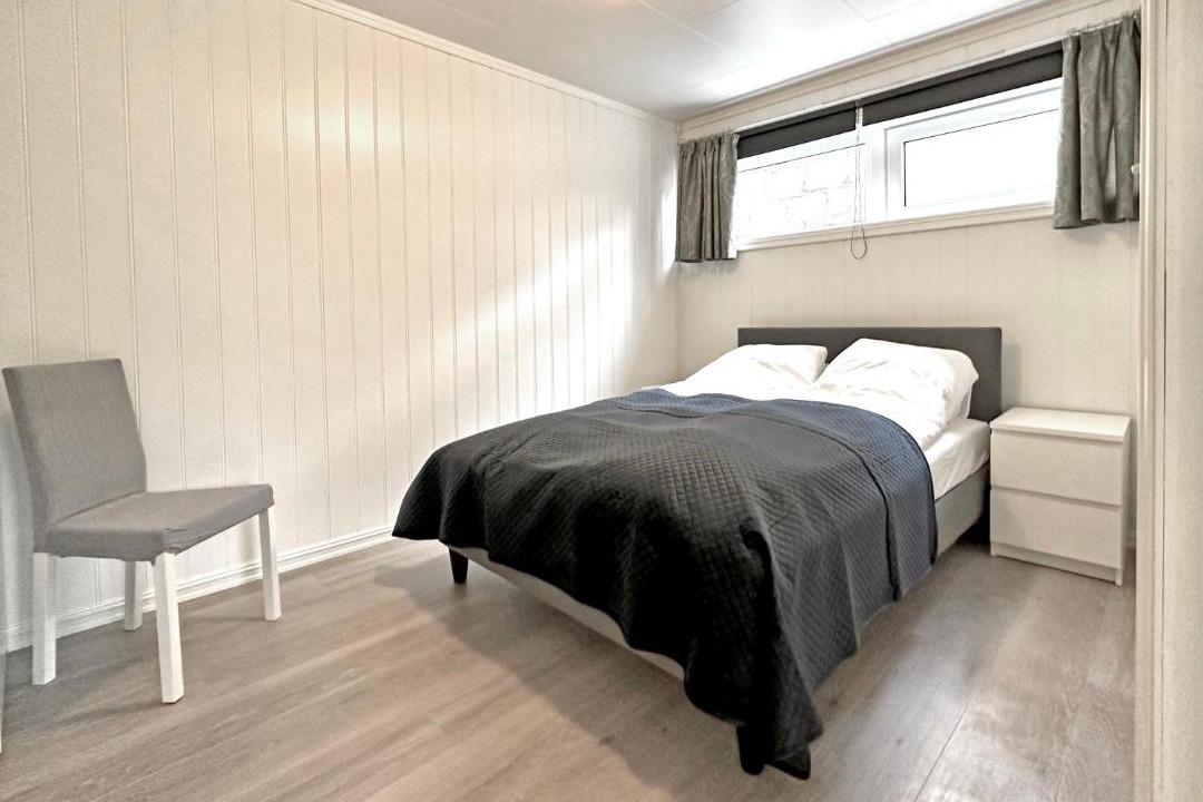 Photo of Bedroom in Bud